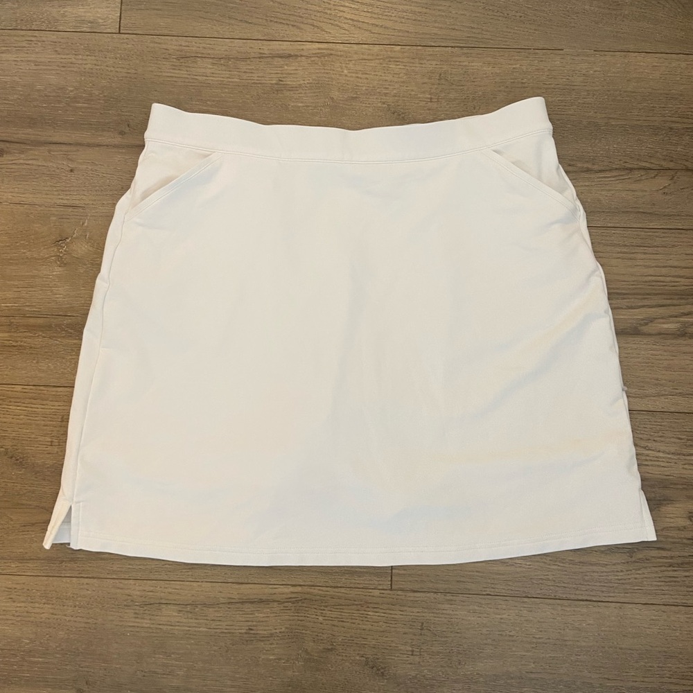 Peter Millar White Mini Skirt Casual Resort Wear